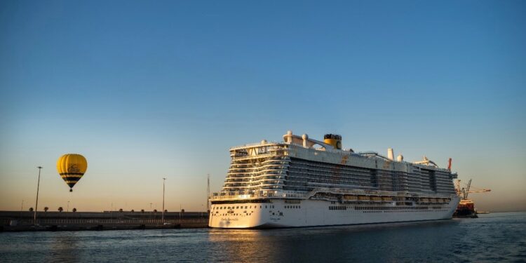 El puerto de Barcelona se suma a un proyecto para estandarizar emisiones de cruceros – El Mercantil