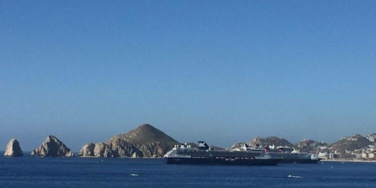En octubre, Los Cabos recibió a más de 30 mil cruceristas - El Sudcaliforniano