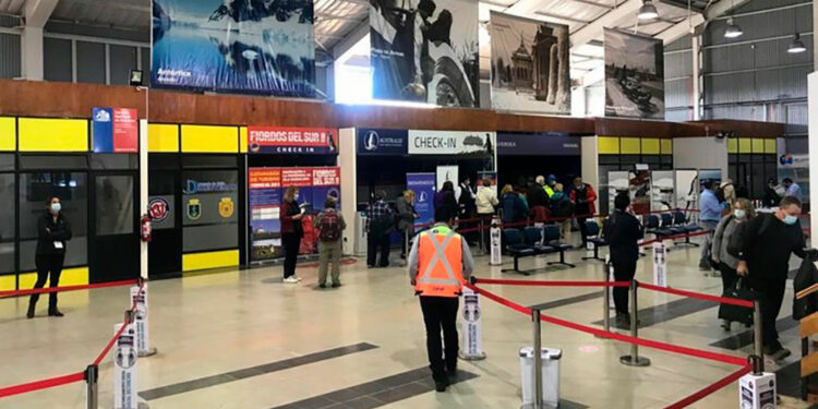 Epa informa zarpe de crucero Roald Amundsen desde Punta Arenas rumbo a la Antártica – El Magallánico