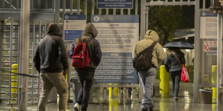 Estados Unidos reabre sus fronteras tras par&oacute;n por Covid; esto es lo que debes saber