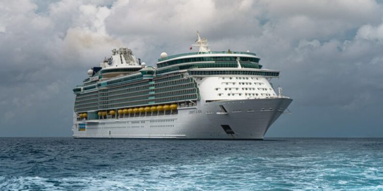 Este crucero dará la vuelta al mundo en 274 noches, visitando 150 destinos en 65 países