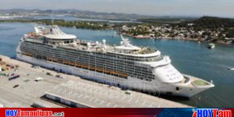 Hoy Tamaulipas - Despus de 11 aos Mazatln vuelve a recibir cruceros