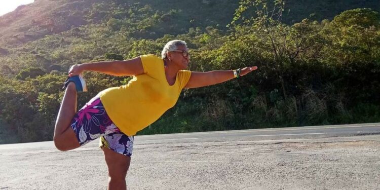 Josefa, la abuela que se niega a cuidar de sus nietos para ser ‘influencer’ de viajes