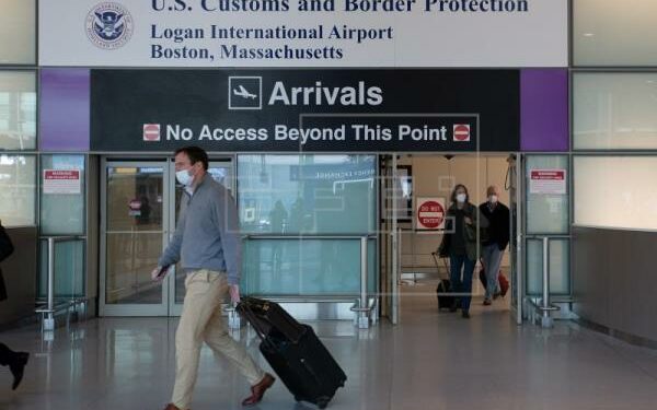 La demanda de viajes de negocios aumentará un 38 % en 2022, augura grupo