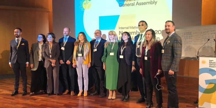 La reponsable de cruceros del Puerto de Valencia, elegida vicepresidenta de MedCruise