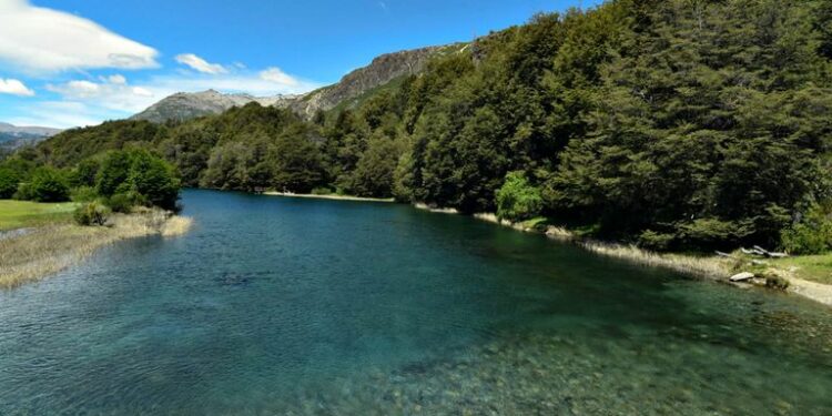 Las excursiones y circuitos turísticos patagónicos que pueden verse afectados durante el verano por el conflicto mapuche