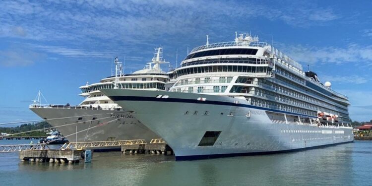 Limón atiende dos cruceros de forma simultánea este viernes