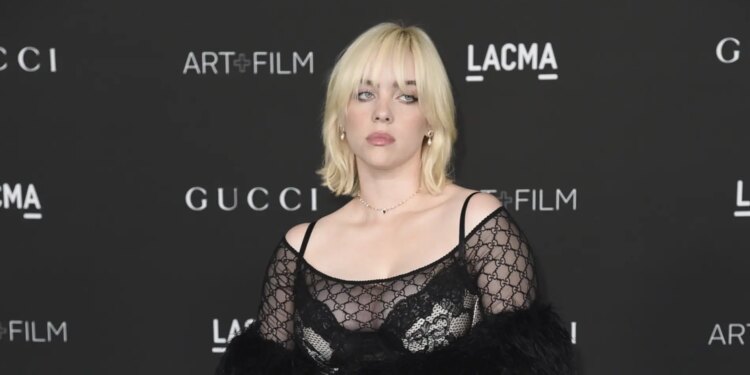 Billie Eilish en gala LACMA 2021 title=