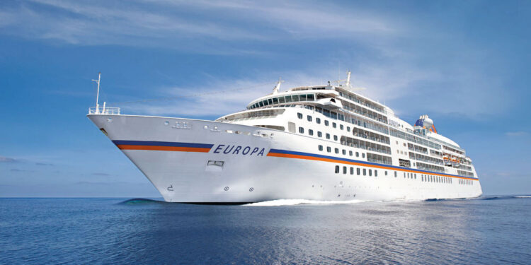MS Europa será el primer crucero que recalará en Namibia después de la pandemia
