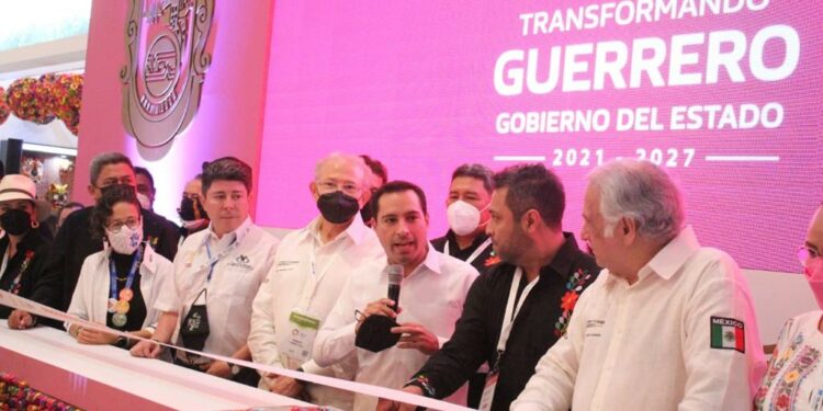 Más vuelos y cruceros para Guerrero: Sectur