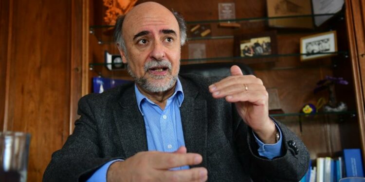 Mieres: trabajadores afectados por pandemia podrán postergar sus licencias de 2020 a 2022 - Información - 10/11/2021