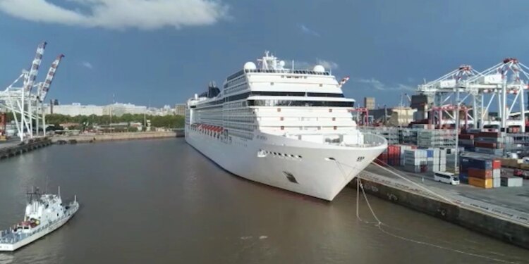 Nuevos corredores seguros: el Gobierno habilitó el Puerto de la Ciudad de Buenos Aires y el de Puerto Madryn para la llegada de cruceros