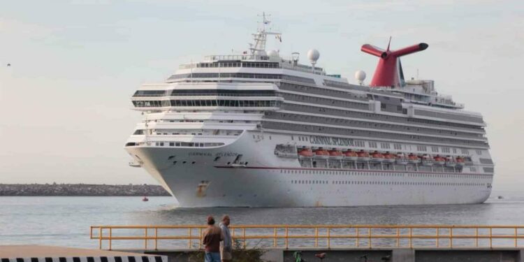 Pandemia aún restringe arribo de cruceros a Mazatlán