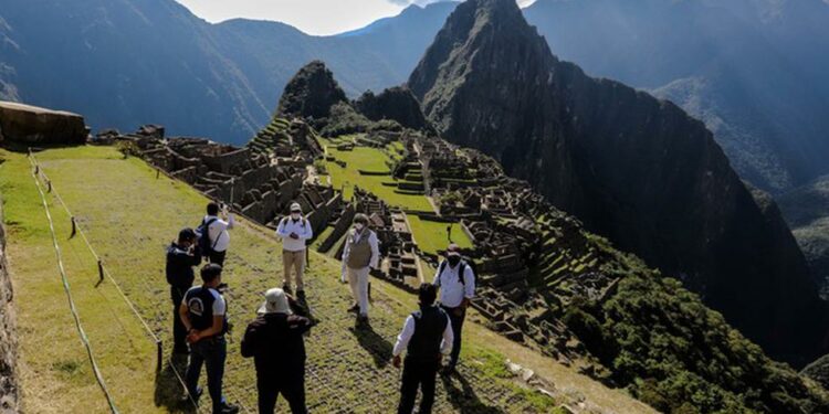 Peruanos consideran a Cusco y Tarapoto los mejores lugares para conocer personas | PERU