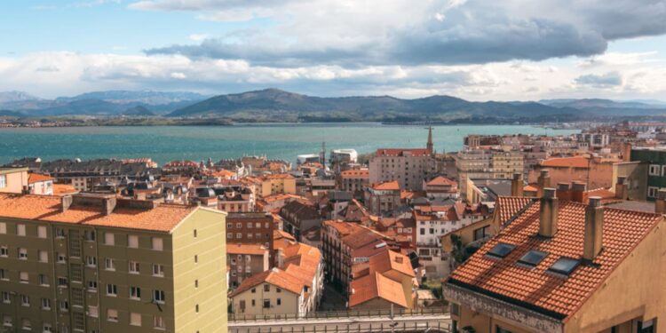 Por qué un crucero por España es la forma más civilizada de viajar