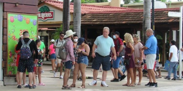 Prevén arribo de más de 20 mil cruceristas en Cozumel; cifra beneficiará a prestadores de servicios