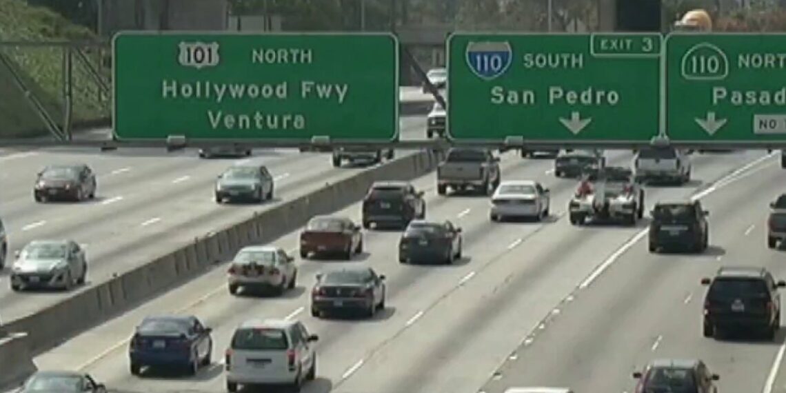 Prevén aumento en viajes por Día de Acción de Gracias – Telemundo San Antonio (60)