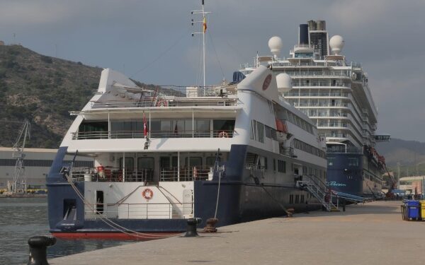 Puerto de Cartagena valora impacto de tres arribos triples de cruceros