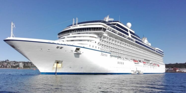 Puerto de San Antonio se prepara para recibir al Crucero Marina