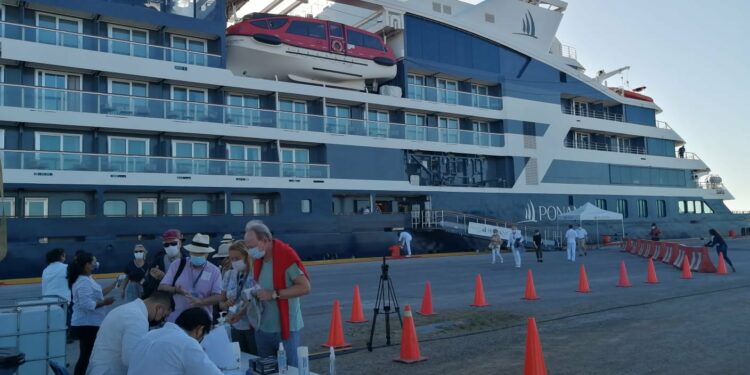 REGRESAN LOS CRUCEROS AL PUERTO DE SEYBAPLAYA; REACTIVARÁN ECONOMÍA