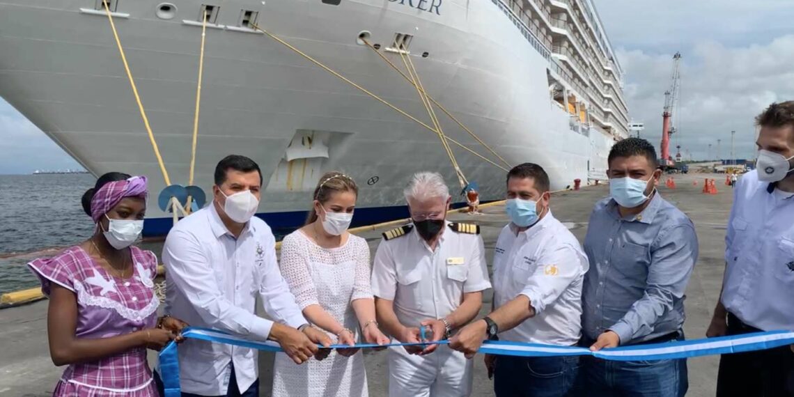 Reinicia la llegada de cruceros al Atlántico guatemalteco