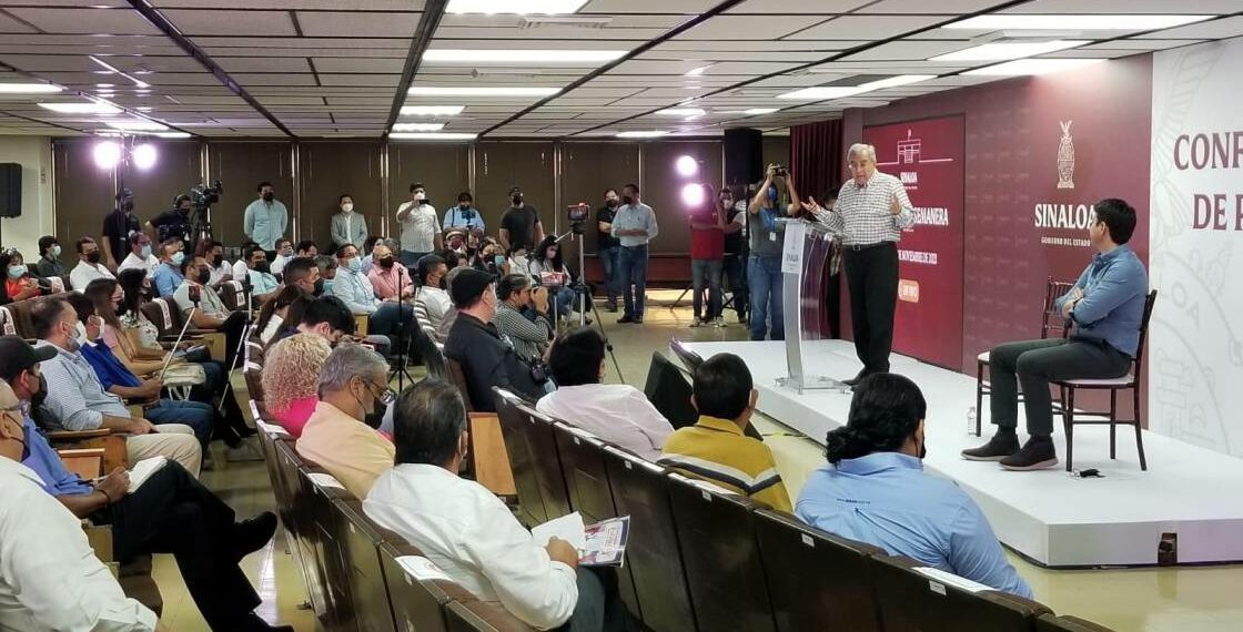 Rocha Moya anuncia que se buscará la creación de un crucero nacional