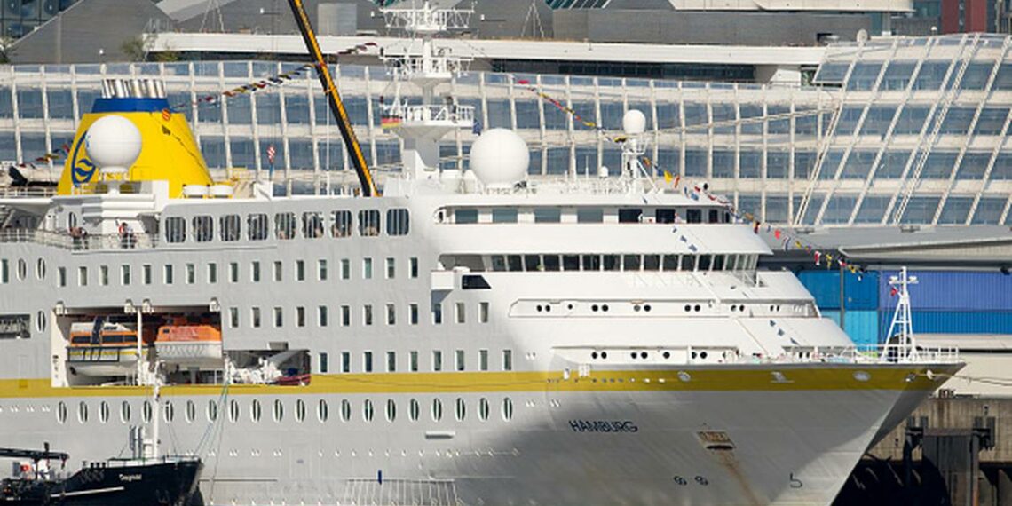 Sanidad confunde África con Asia y habilita ingreso a crucero que venía de Cabo Verde – Metro Ecuador