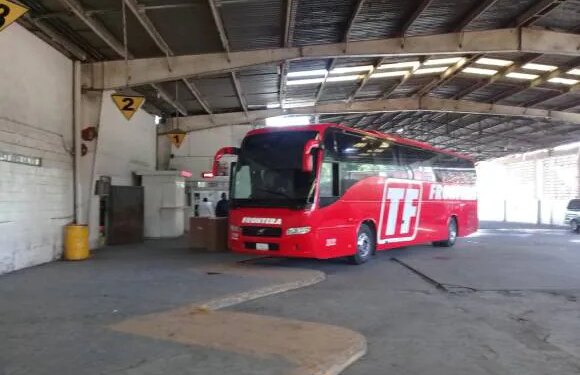 Sin definir reapertura de viajes por autobús a Estados Unidos desde Piedras Negras