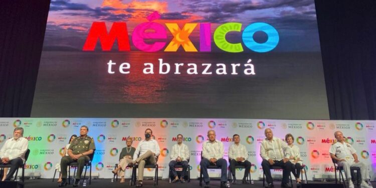 Turismo, actividad con vocación social: AMLO, durante la inauguración del Tianguis Turístico Mérida 2021