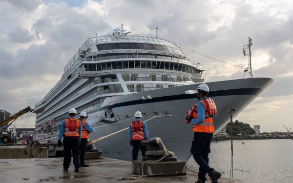 Viking Star protagoniza primer atraque de prueba en Terminal de Cruceros de Panamá