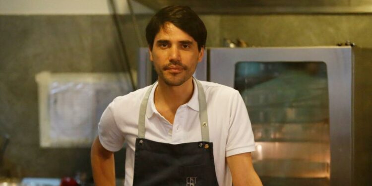 Virgilio Martínez agonizó en deudas, pero volvió renovado a fogones de Central | ECONOMIA