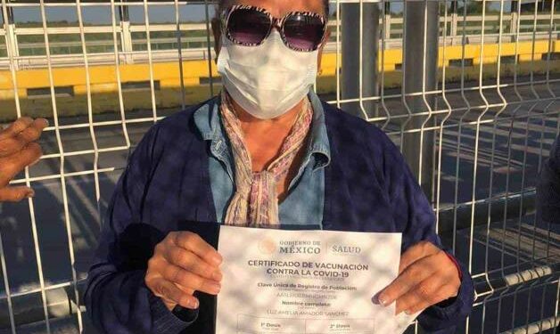 Visitas familiares y compras; El cubrebocas, expediente de vacunación impreso y visa, fueron indispensables.