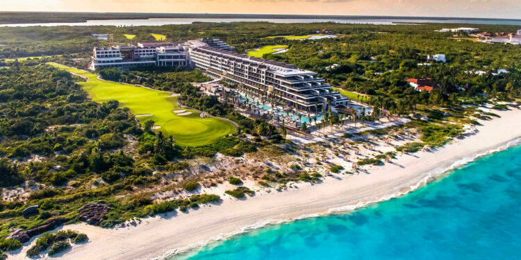 ATELIER · ESTUDIO Playa Mujeres “All Suites Luxury Resort” es reconocido por la Mexico Business Travel Association (MBTA) en la categoría “Mejor proveedor del segmento MICE 2021”