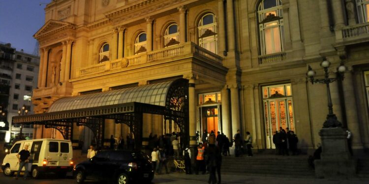 cuáles son las 10 atracciones más populares en Argentina