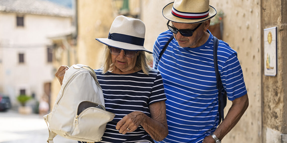 ¿Viajas a Europa? Ten cuidado con las estafas por allá