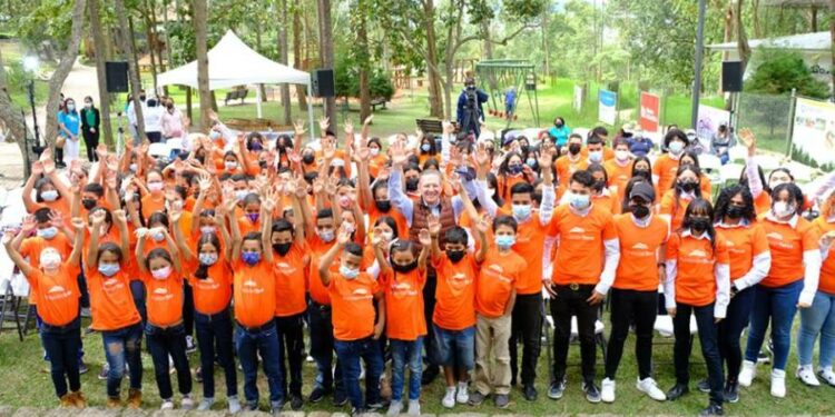 Jóvenes de Honduras, Guatemala, El Salvador y Nicaragua se reúnen en Encuentro de Tutores 2021