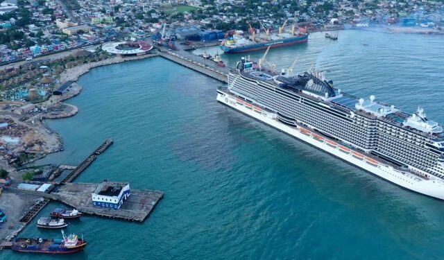 Crucero “MSC Seashore", primer buque en tocar nueva terminal turística Taíno Bay en Puerto Plata