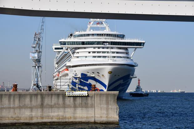  A pesar de la cuarentena impuesta en el Diamond Princess, más de 600 personas a bordo dieron positivo en el coronavirus, con varias docenas en estado grave. (Foto: AFP)