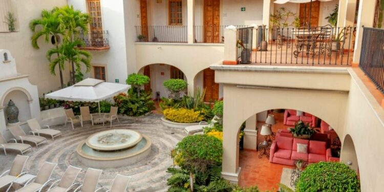 7 hoteles donde hospedarte si tienes una boda en Cuernavaca (son demasiado bonitos)