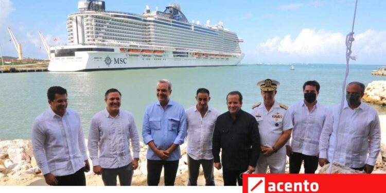 Abinader inaugura el Muelle Turístico Puerto Plata Taíno Bay con inversión de US$ 80 millones
