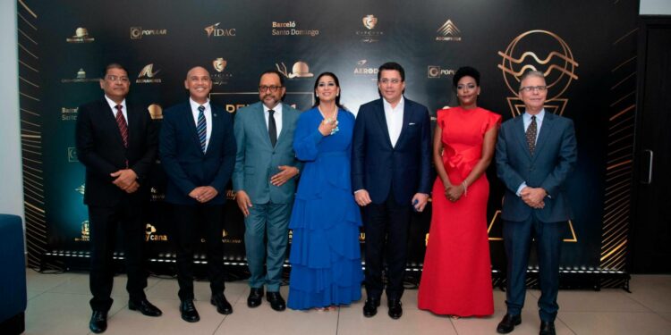 Adompretur celebra la XVII edición del premio Epifanio Lantigua