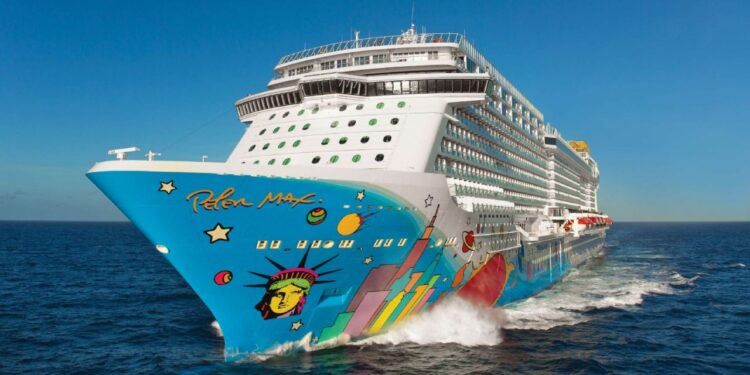 Arriba el crucero ‘Norwegian Breakaway’ a Cozumel; tenia un caso probable de ómicron: EN VIVO