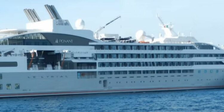Arribó a Ushuaia el lujoso crucero "Le Lyrial"