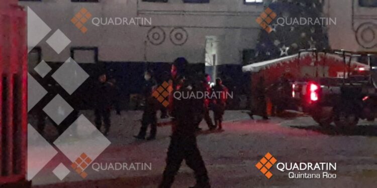 Aseguran hombres, drogas y arma cerca del bar Capri por El Crucero
