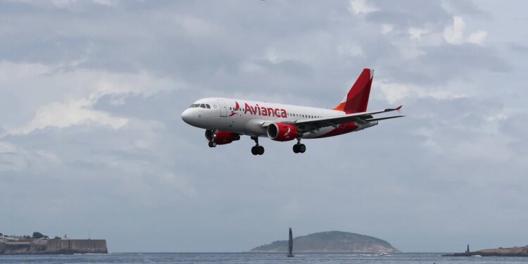 Avianca trasladará sus operaciones al nuevo aeropuerto Palmerola de Honduras