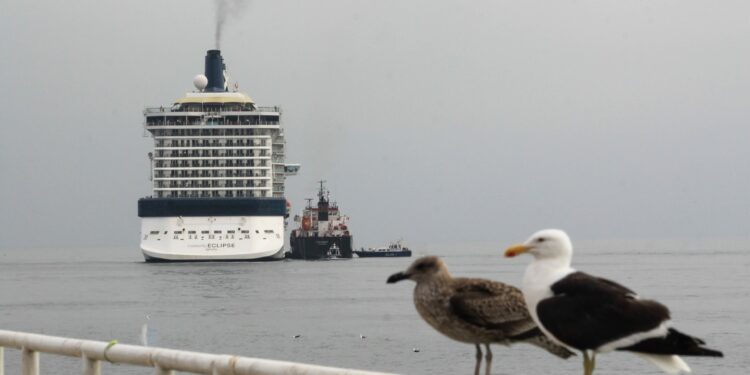 Celebritu Cruises programa volver a Puerto de Valparaíso en diciembre de 2023