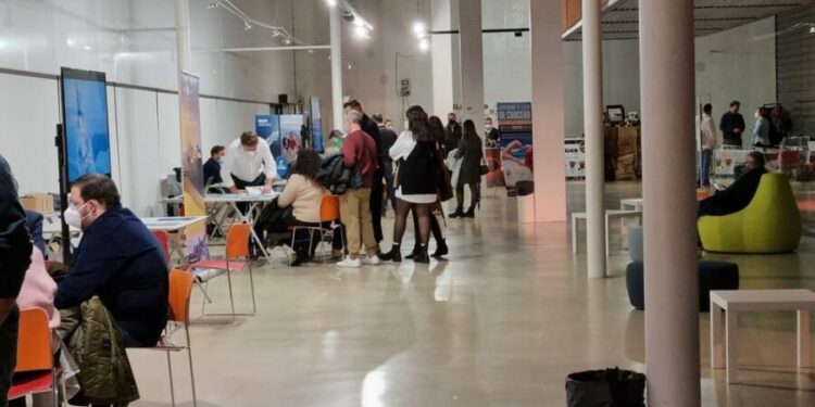 Cerca de 300 personas asistieron al evento “Cartagena te lleva de crucero” con la participación de las principales navieras del sector de los cruceros 