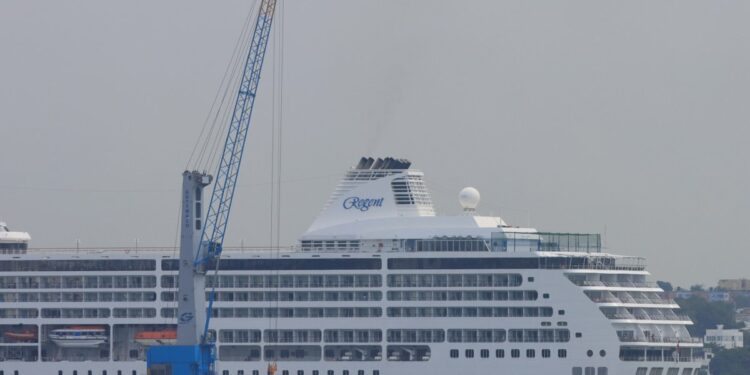 Colombia niega desembarco de crucero por casos de COVID-19 – Telemundo Miami (51)