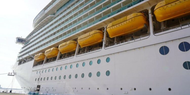 Continuarán arribos de cruceros en el Puerto de Ensenada   | Noticias de Tijuana