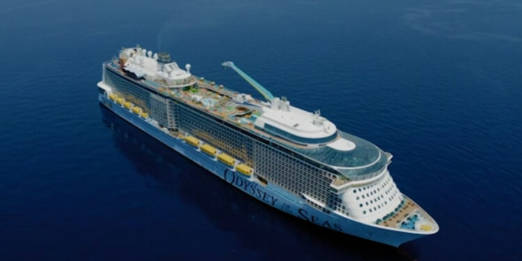 Crucero Odyssey of the Seas de Royal Caribbean se queda en altamar por casos de coronavirus | Univision 23 Miami WLTV